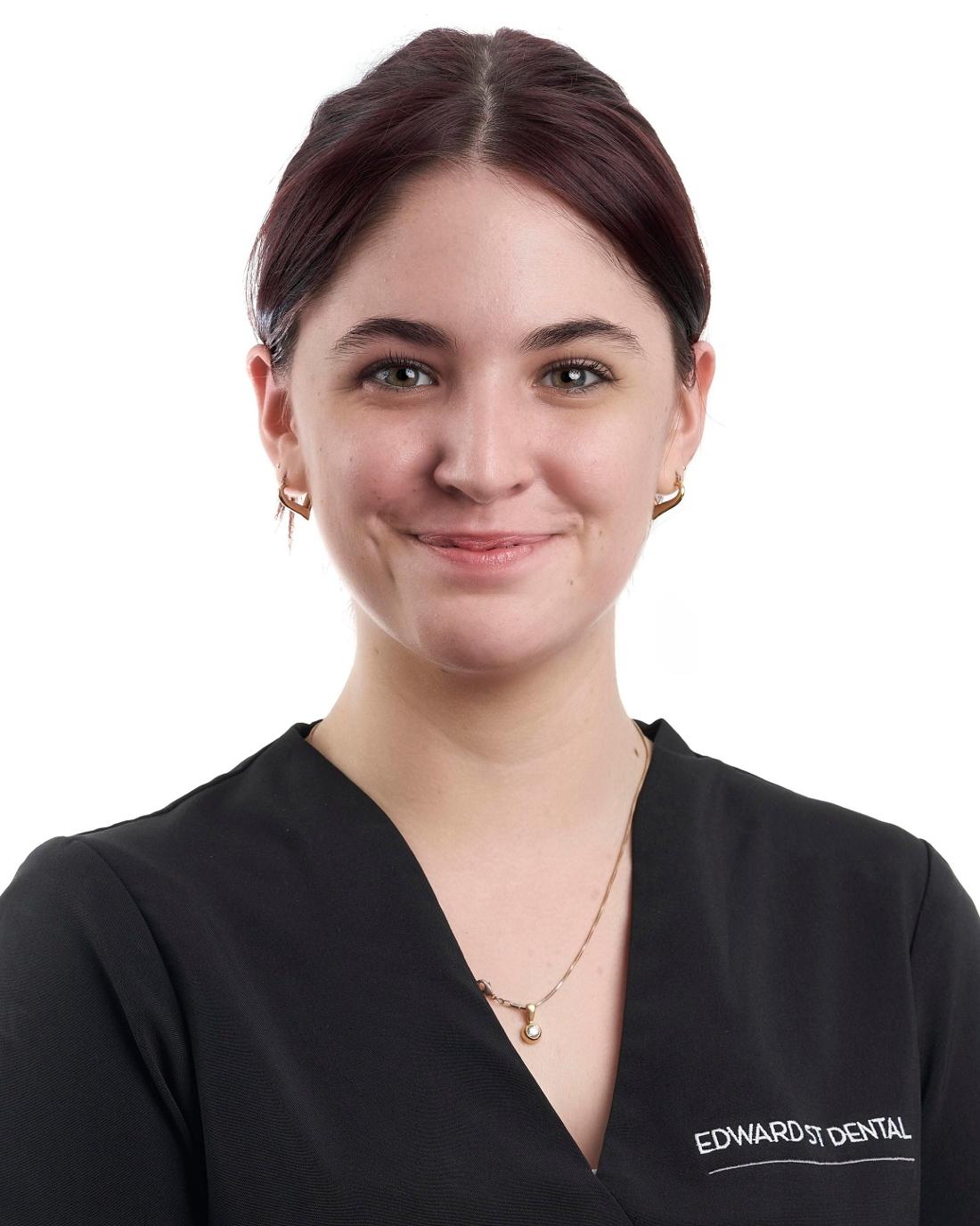 Dentist in Brisbane QLD Lara